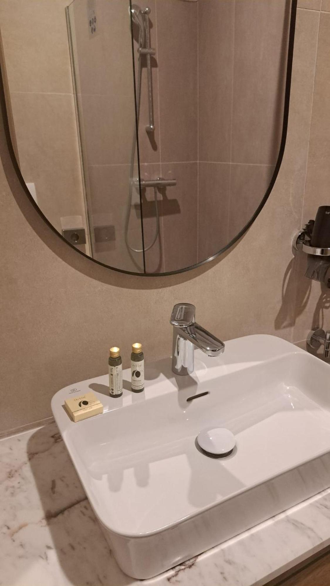 Pensiunea Leonida - Resort Leonida Poiana Tapului Εξωτερικό φωτογραφία